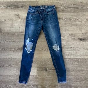 American Eagle dark blue skinny jeans